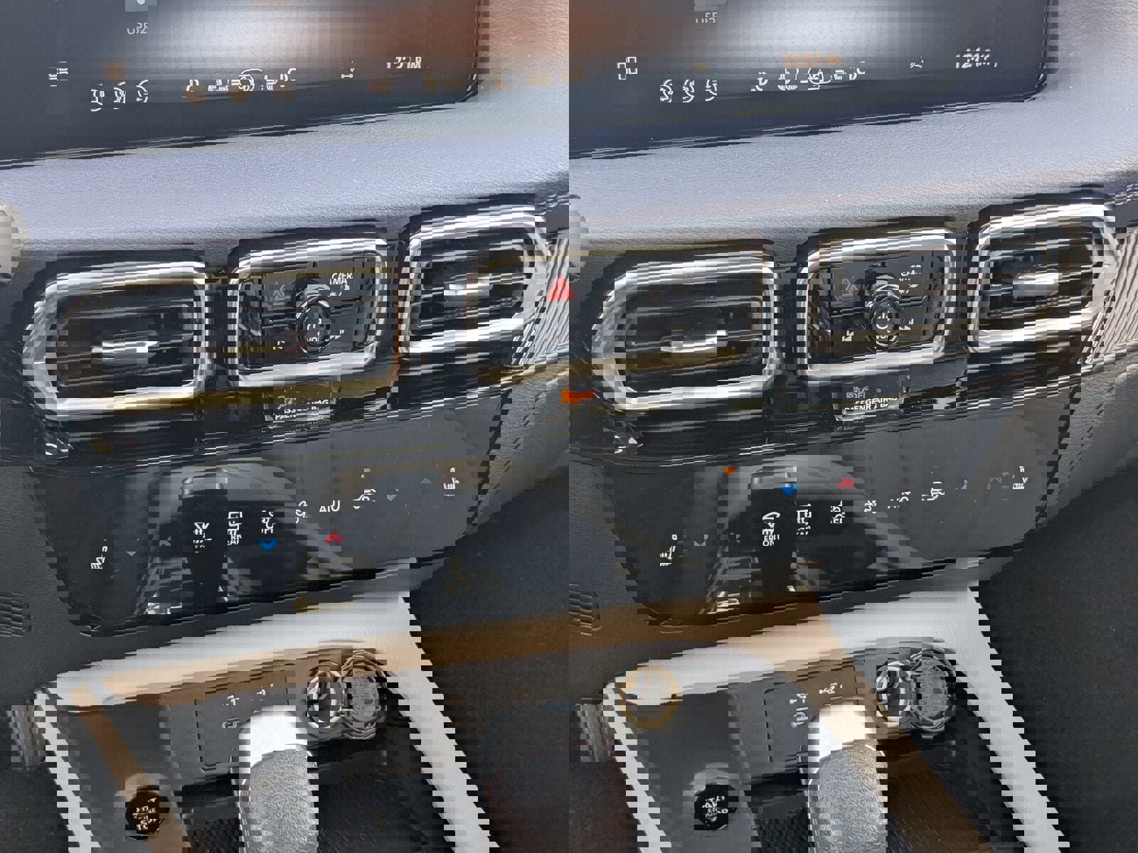 New 2026 Nissan Sentra SL w/ Floor Mat Package image 16