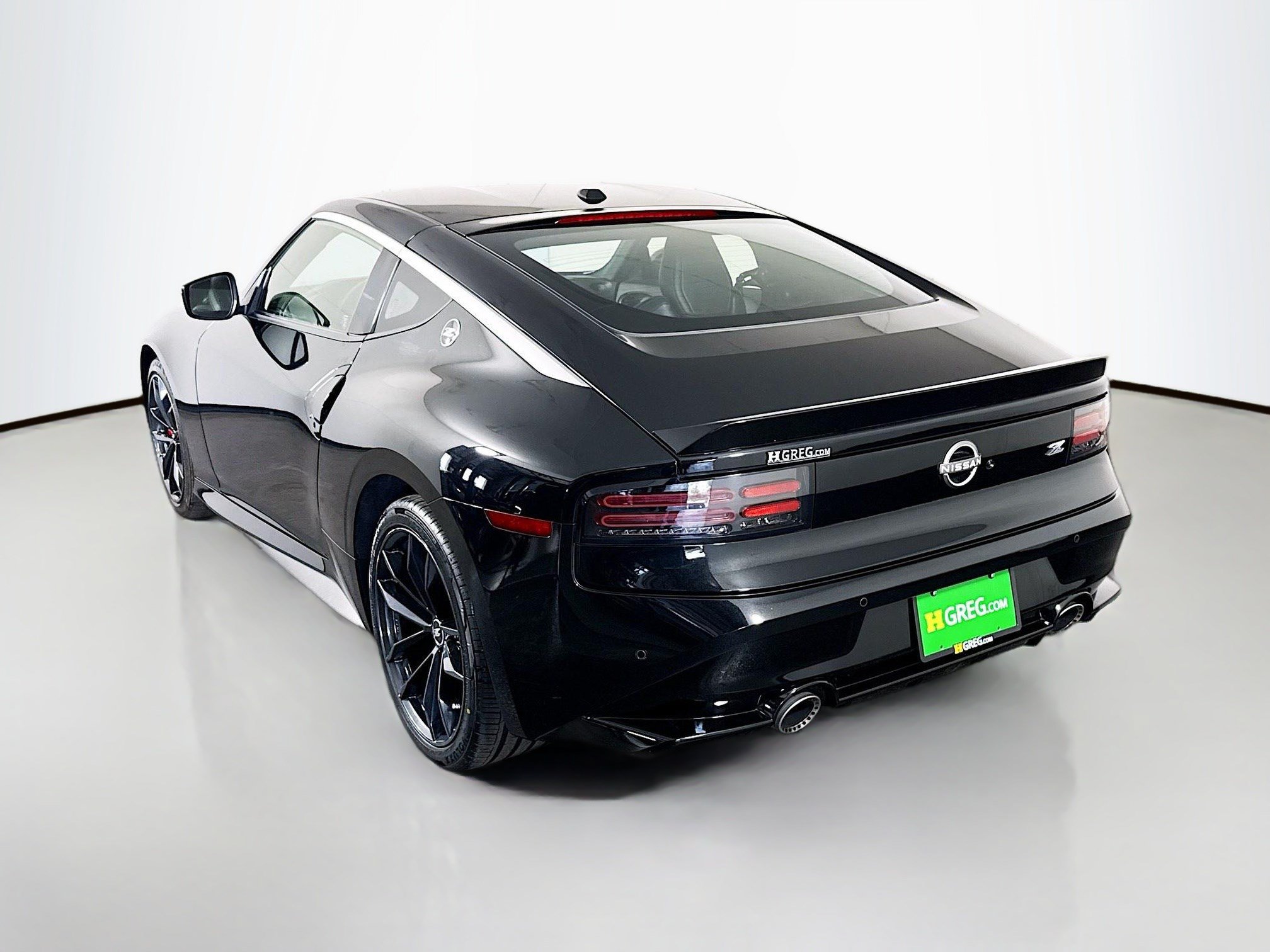 Used 2024 Nissan Z Performance w/ Floor Mat Package RWD image 7