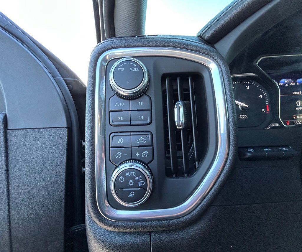 Used 2022 GMC Sierra 2500 Denali image 9