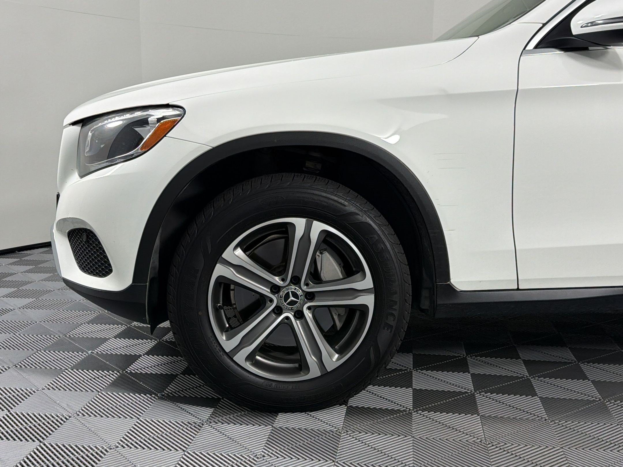 Used 2017 Mercedes-Benz GLC 300 image 12