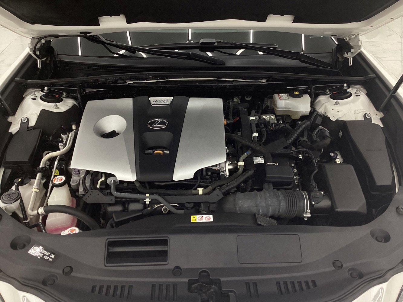 Used 2020 Lexus ES 300h w/ Premium Package image 46