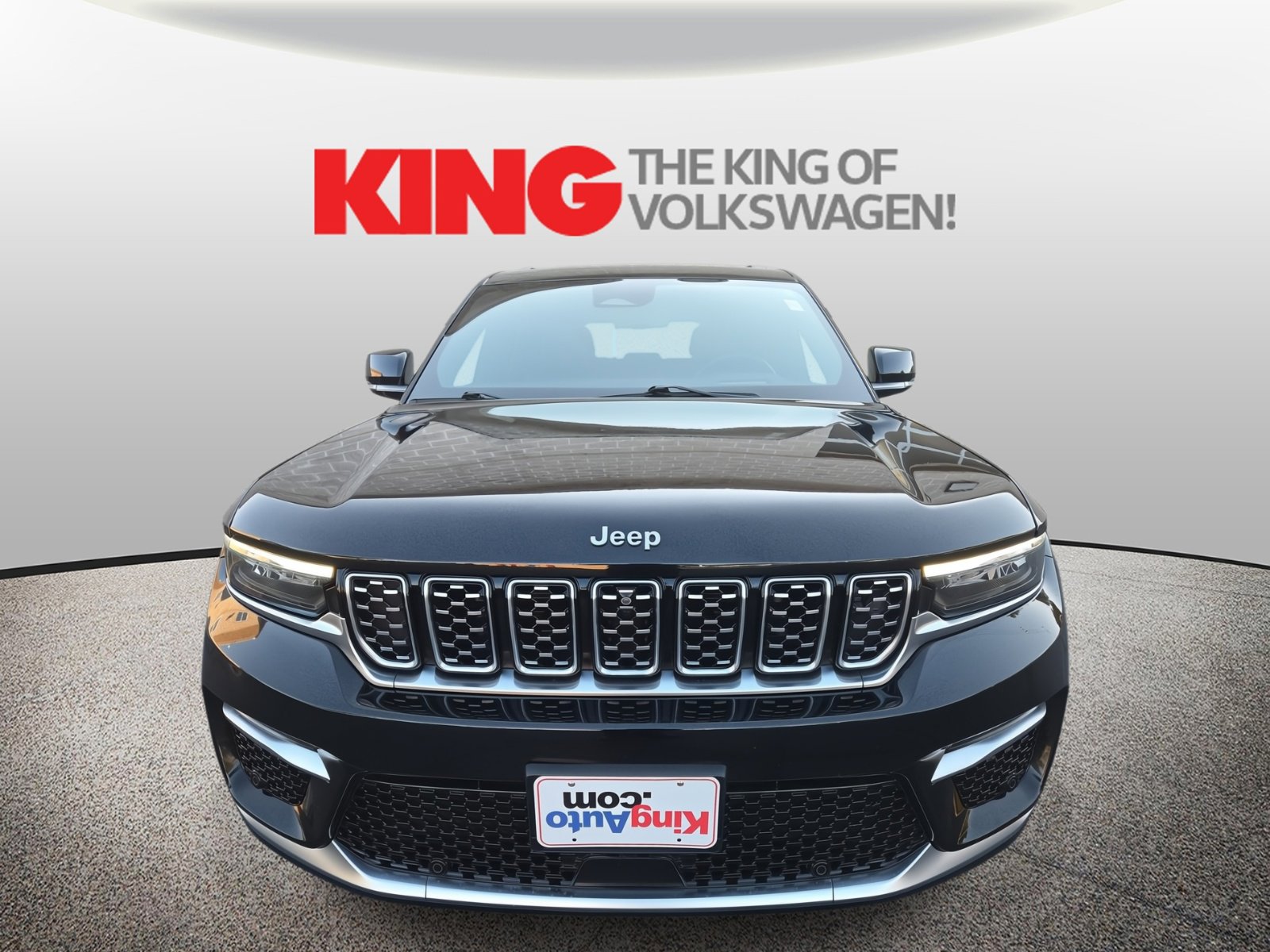 Used 2023 Jeep Grand Cherokee Summit w/ Adv Protech Group IV video 2