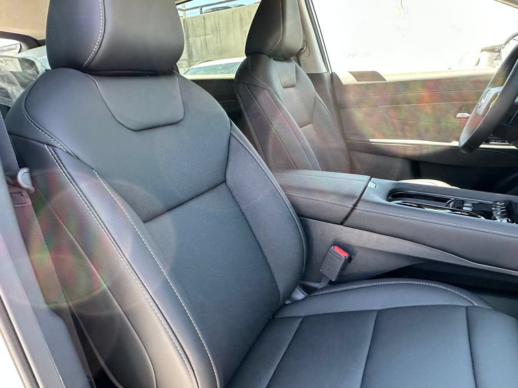 New 2026 Nissan Murano SV AWD/4WD image 16