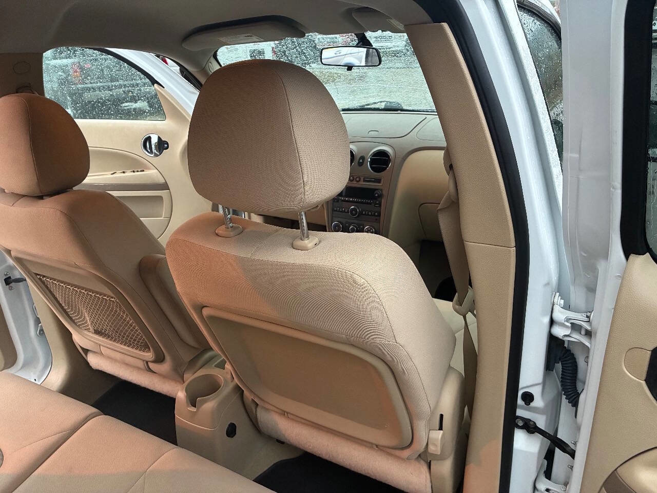 Used 2009 Chevrolet HHR LT w/ LT Preferred Equipment Group image 13