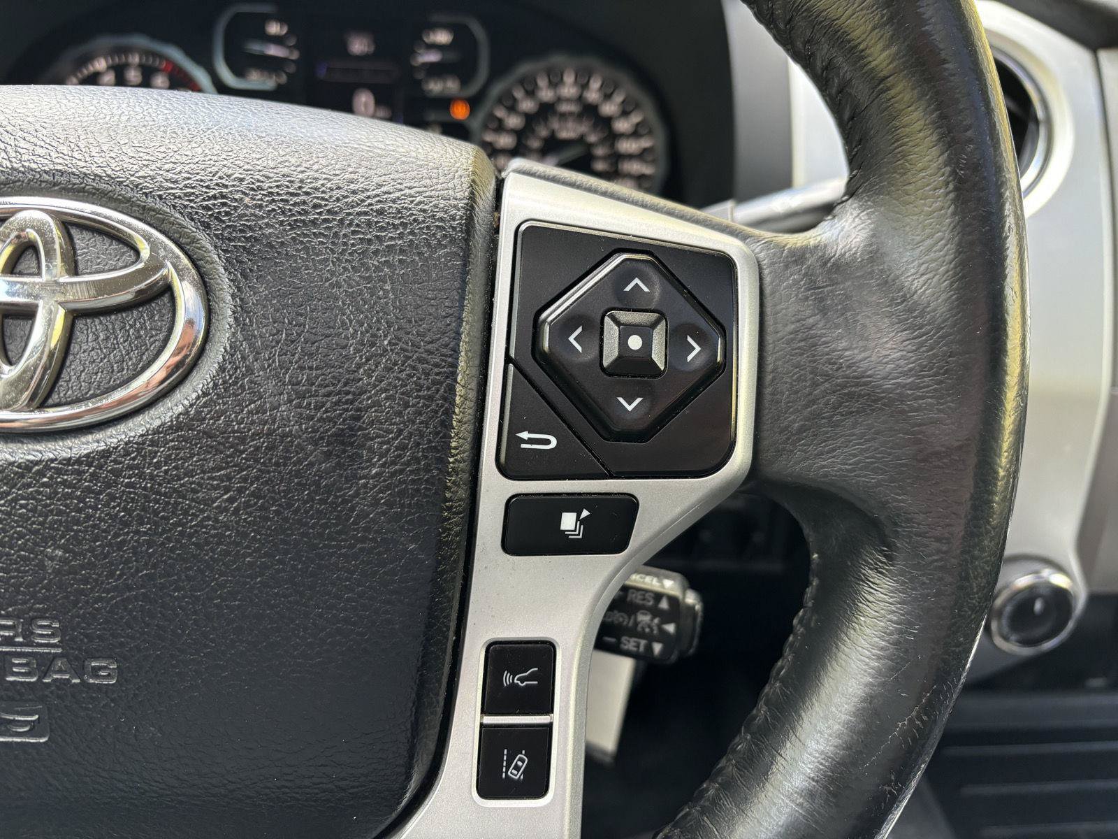 Used 2019 Toyota Tundra Platinum AWD/4WD image 40