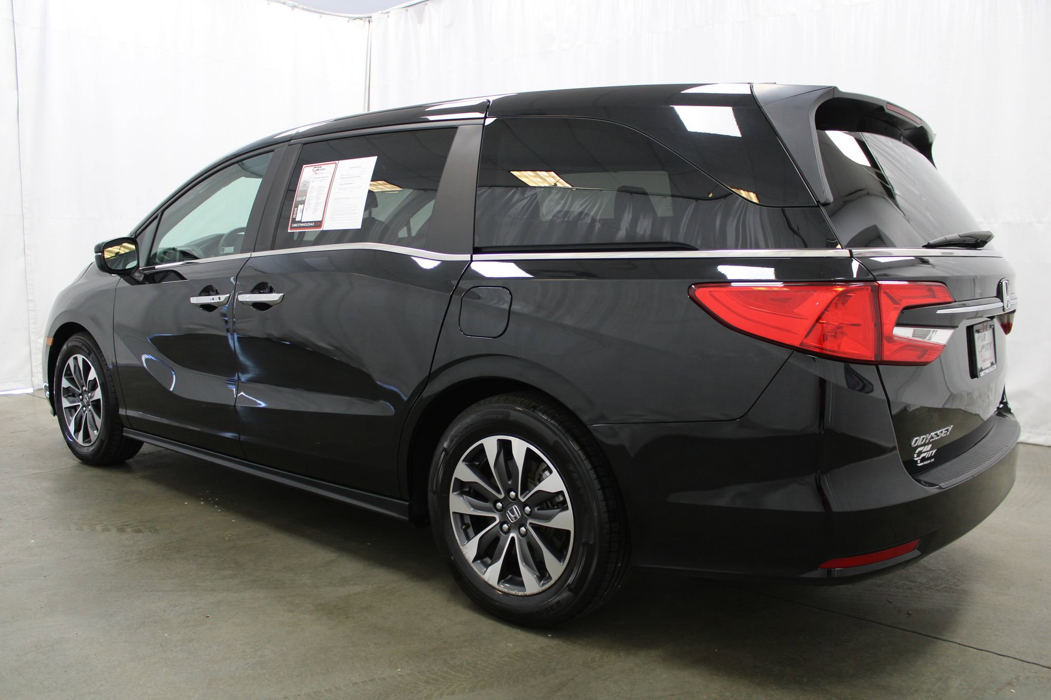 Used 2024 Honda Odyssey EX-L image 8