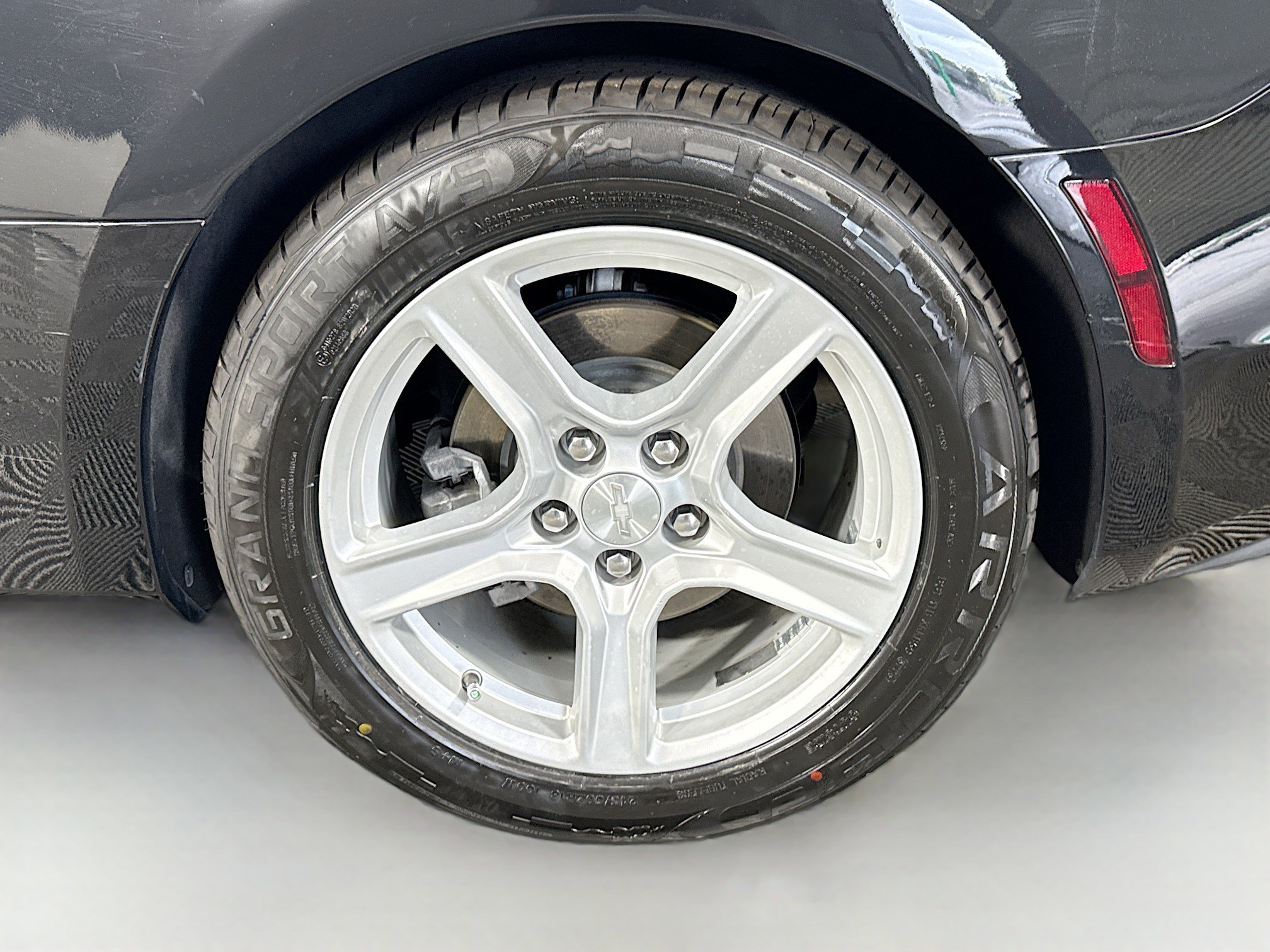 Used 2023 Chevrolet Camaro LT RWD image 35