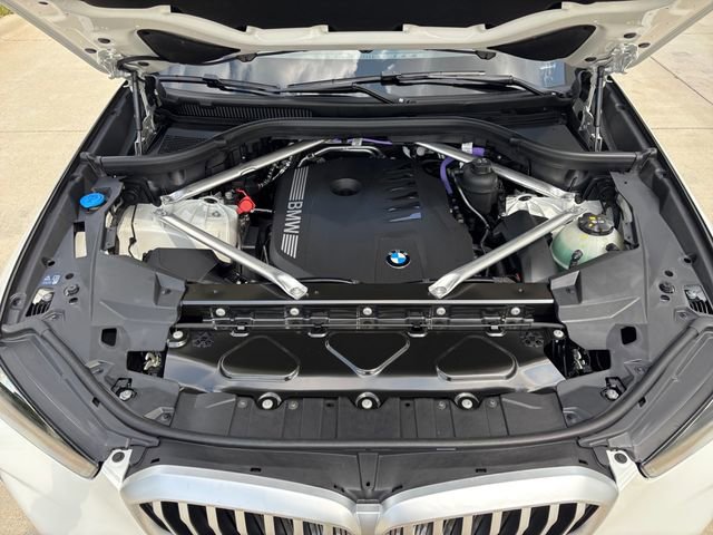 Used 2026 BMW X5 xDrive40i w/ Climate Comfort Package image 35