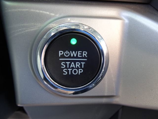 Used 2022 Ford F150 Lightning Pro image 23