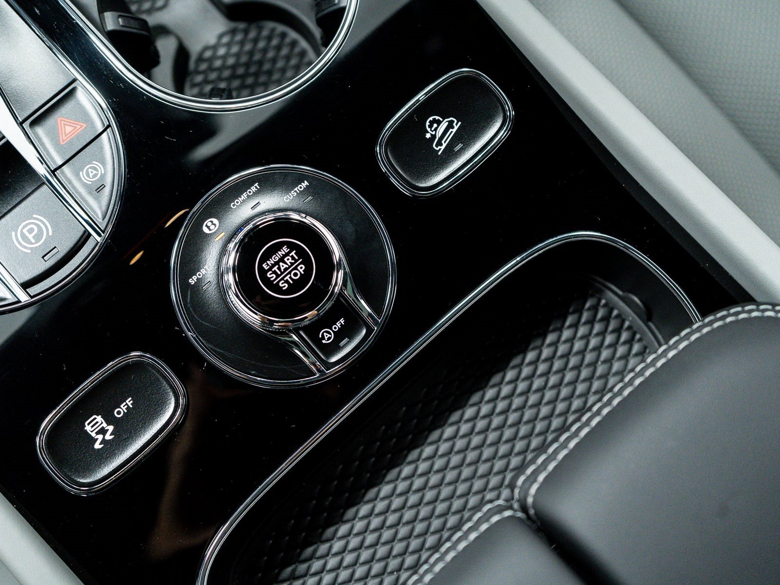 New 2025 Bentley Bentayga Extended Wheelbase image 34