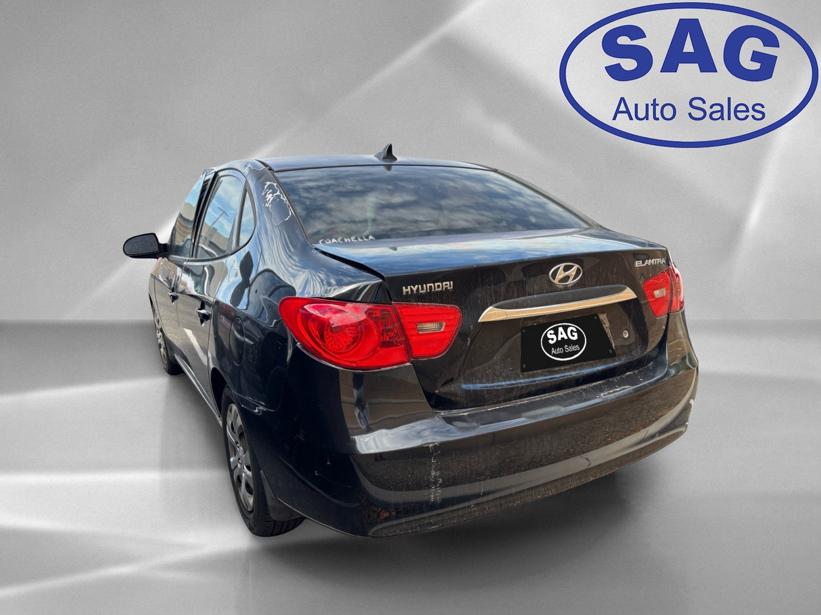Used 2010 Hyundai Elantra GLS FWD image 4