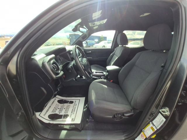 Used 2019 Toyota Tacoma TRD Off-Road image 11