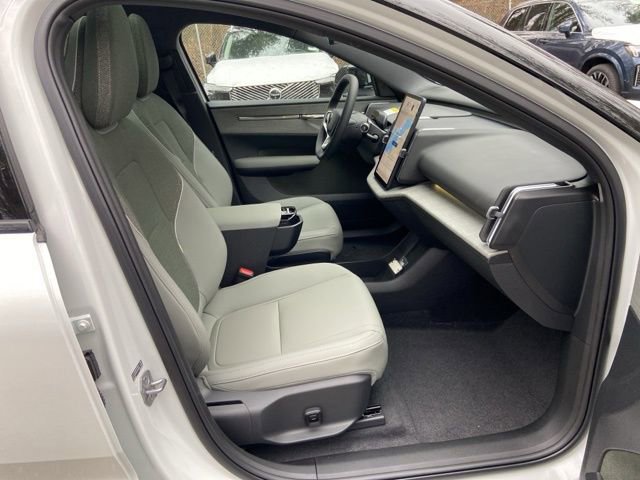 New 2026 Volvo EX30 Cross Country Ultra image 16