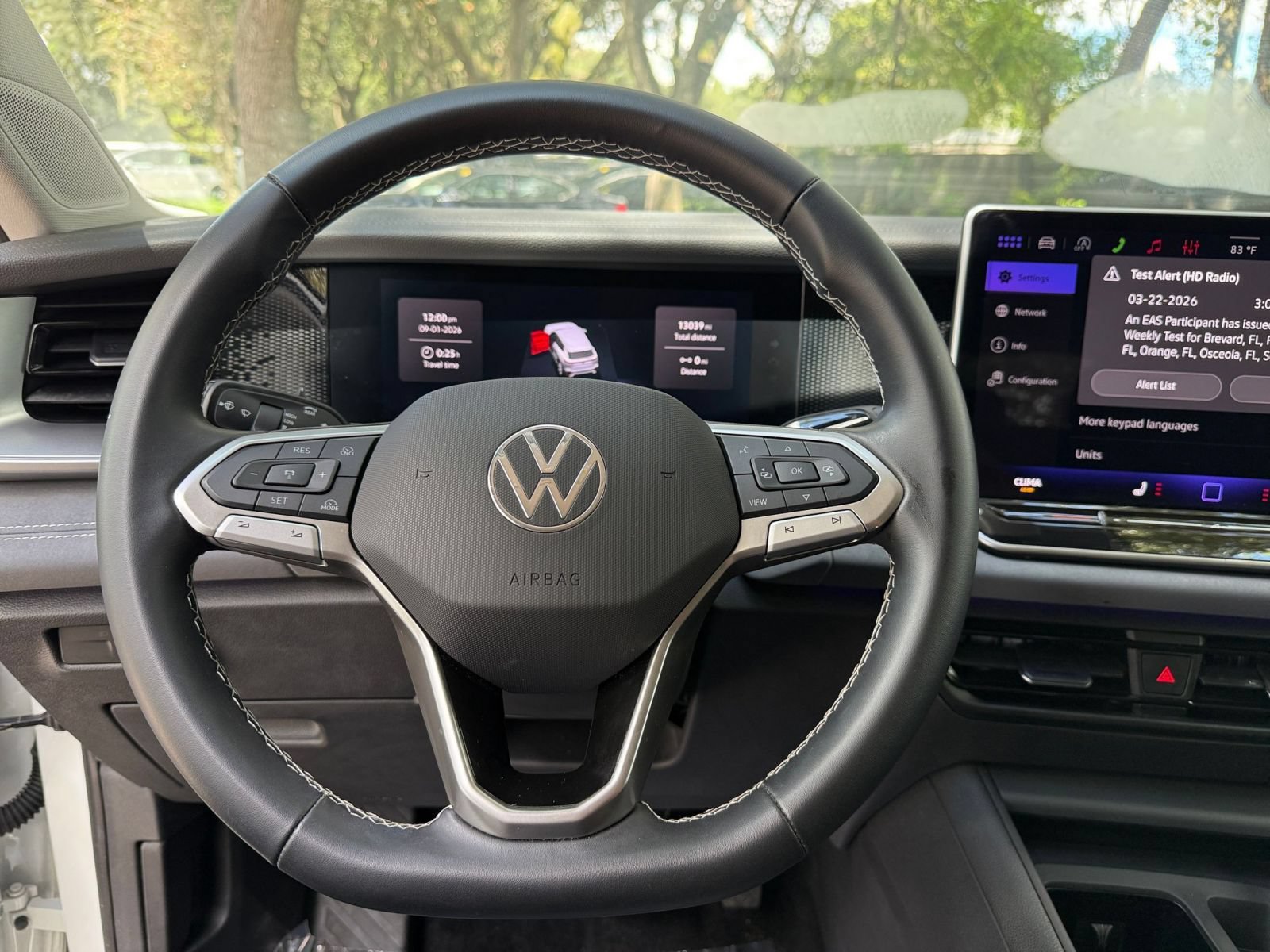Used 2026 Volkswagen Tiguan SE FWD image 23
