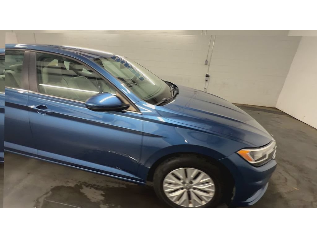 Used 2019 Volkswagen Jetta S w/ Driver Assistance Package FWD image 2