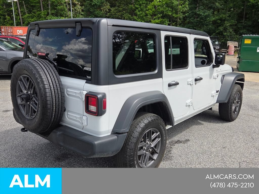 Used 2025 Jeep Wrangler Unlimited Sport AWD/4WD image 14
