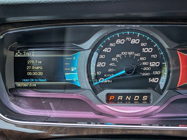 Used 2018 Ford Taurus Limited FWD image 9