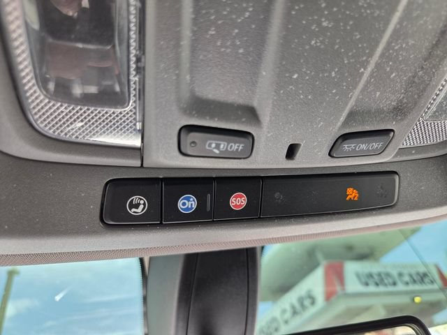 Used 2022 Chevrolet Silverado 1500 LT Trail Boss w/ Bed Protection Package AWD/4WD image 36