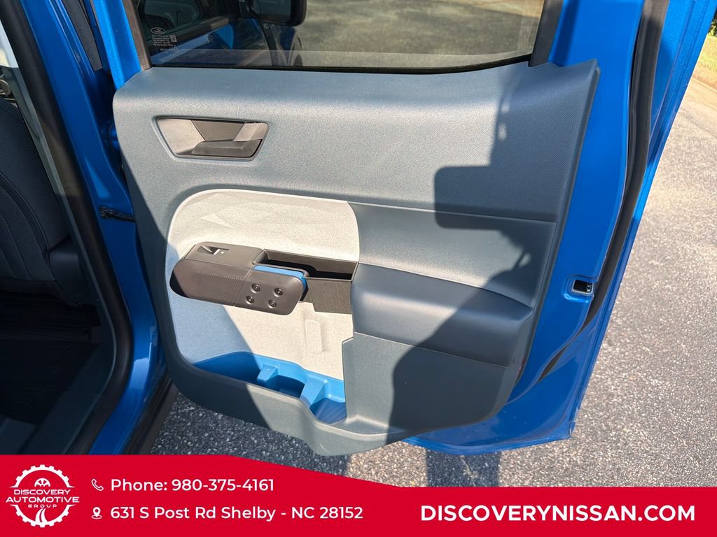 Used 2025 Ford Maverick XLT FWD image 35