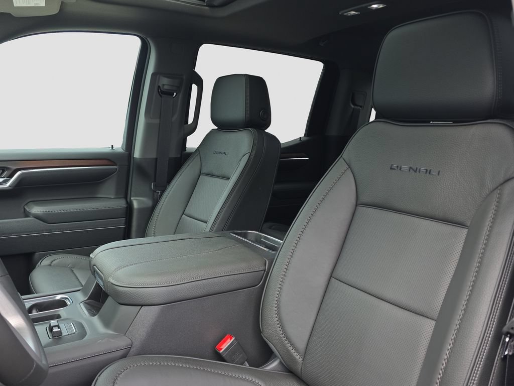 New 2026 GMC Sierra 1500 Denali w/ Technology Package AWD/4WD image 7