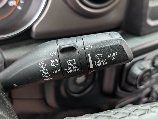 Used 2022 Jeep Wrangler Unlimited Sport AWD/4WD image 30