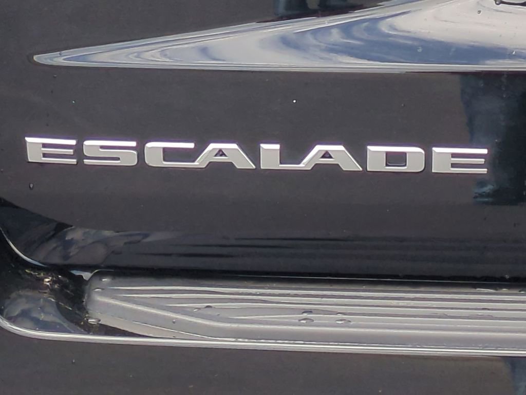Certified 2024 Cadillac Escalade Premium Luxury AWD/4WD image 10
