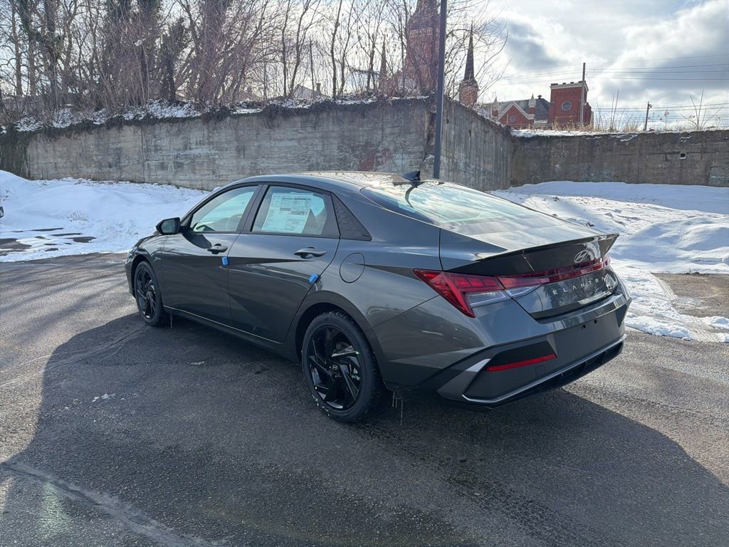 New 2026 Hyundai Elantra Sport image 5