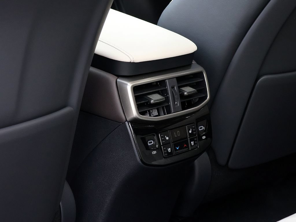 New 2026 Lexus RX 350 AWD image 15