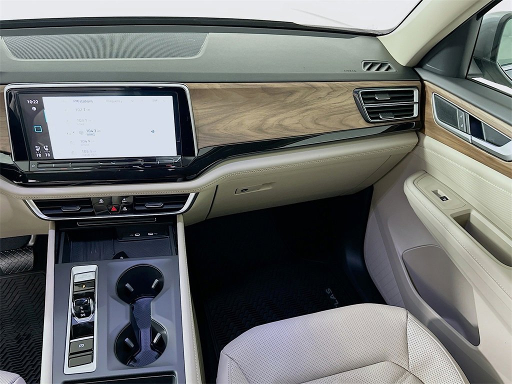 New 2026 Volkswagen Atlas SE image 19