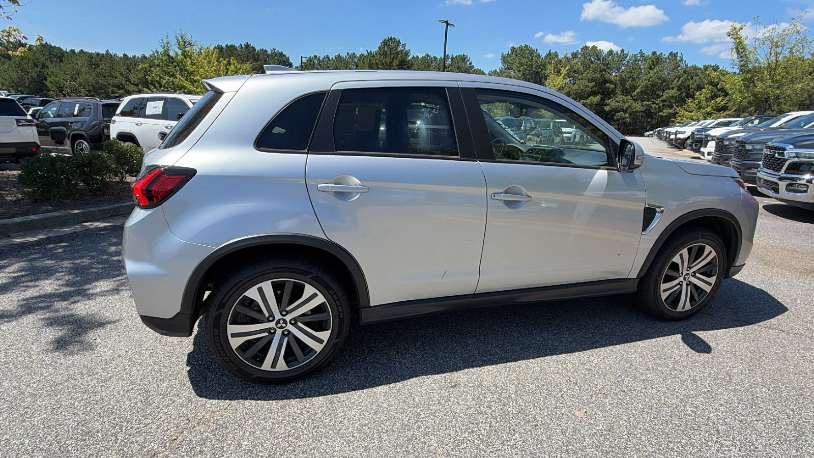 Used 2024 Mitsubishi Outlander Sport AWD image 8