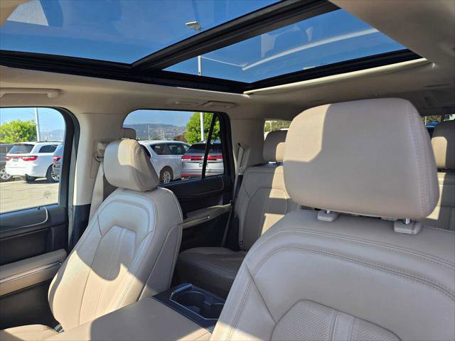 Used 2024 Ford Expedition Limited RWD image 25