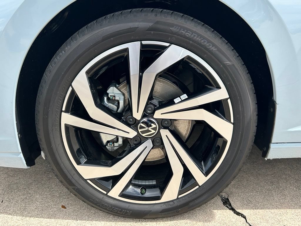 New 2027 Volkswagen Jetta SEL FWD image 32