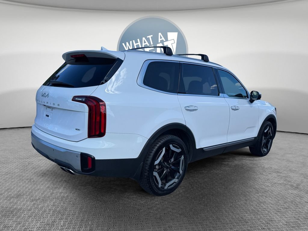 Certified 2024 Kia Telluride S w/ S Sunroof Package AWD/4WD image 3