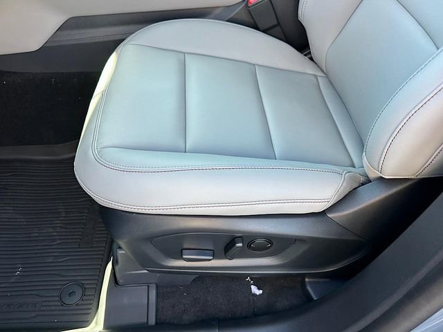 New 2025 Ford Explorer Active w/ Active Comfort Package image 13