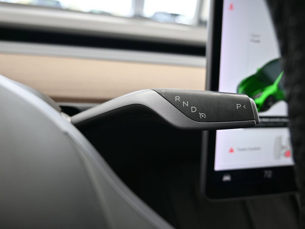 Used 2021 Tesla Model 3 Standard Range Plus image 27