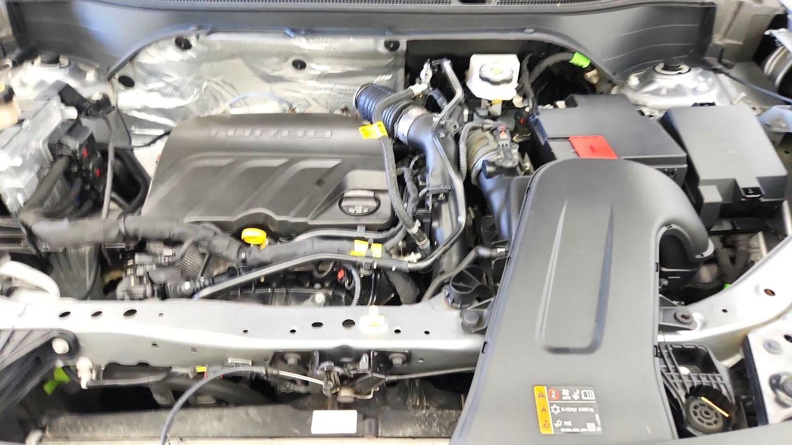 Used 2024 Chevrolet Trax LT FWD image 20