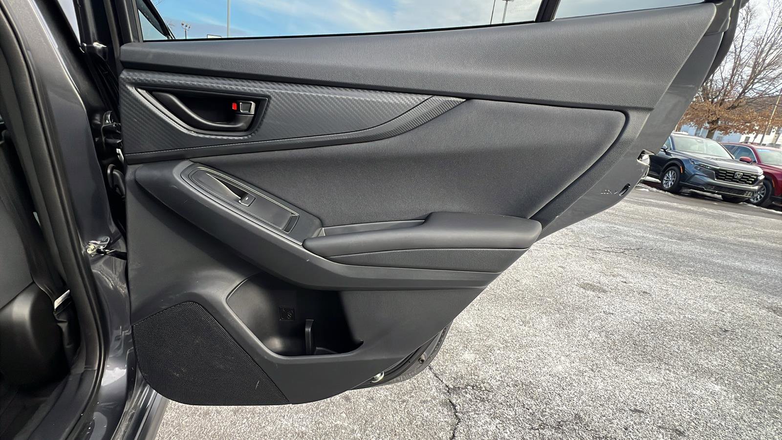 Used 2021 Subaru Crosstrek 2.0i Premium w/ Moonroof Package image 14