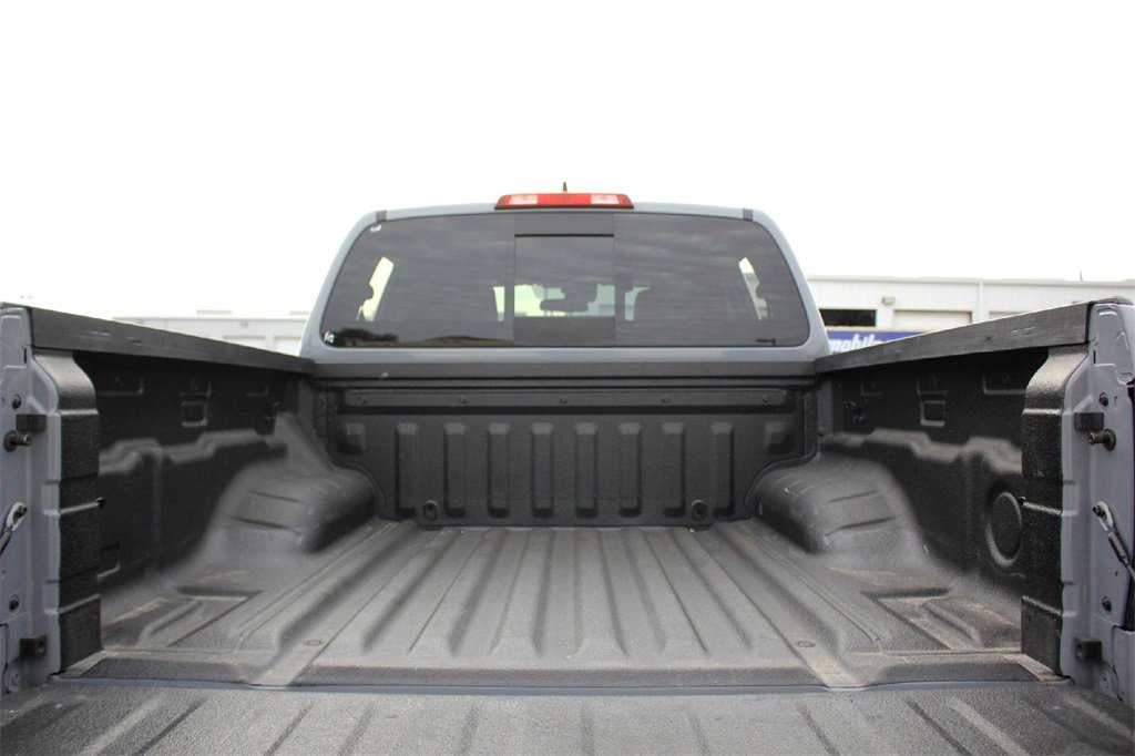 Used 2025 Nissan Frontier Pro-X image 30
