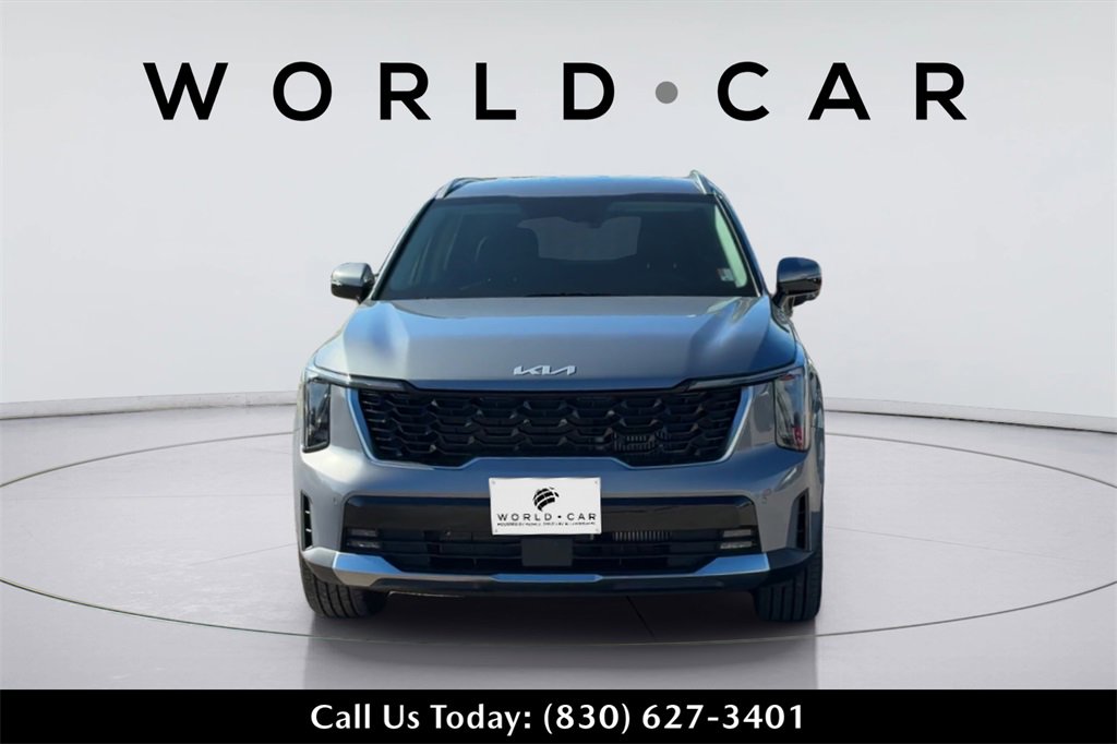 Used 2025 Kia Sorento EX image 3