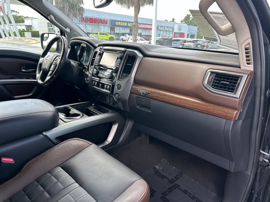 Used 2017 Nissan Titan Platinum Reserve RWD image 40