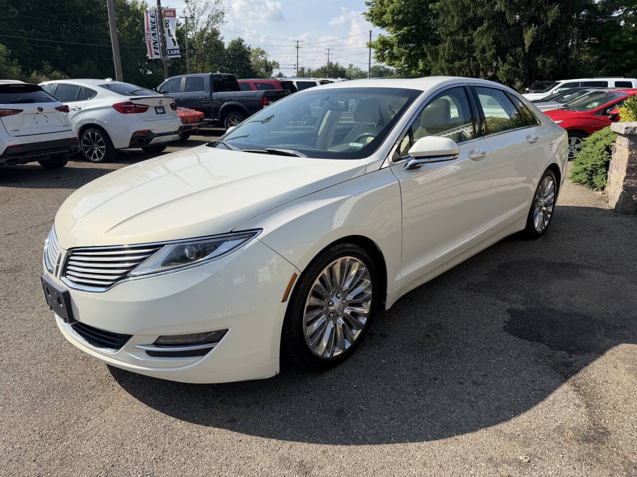 Used 2013 Lincoln MKZ AWD image 2