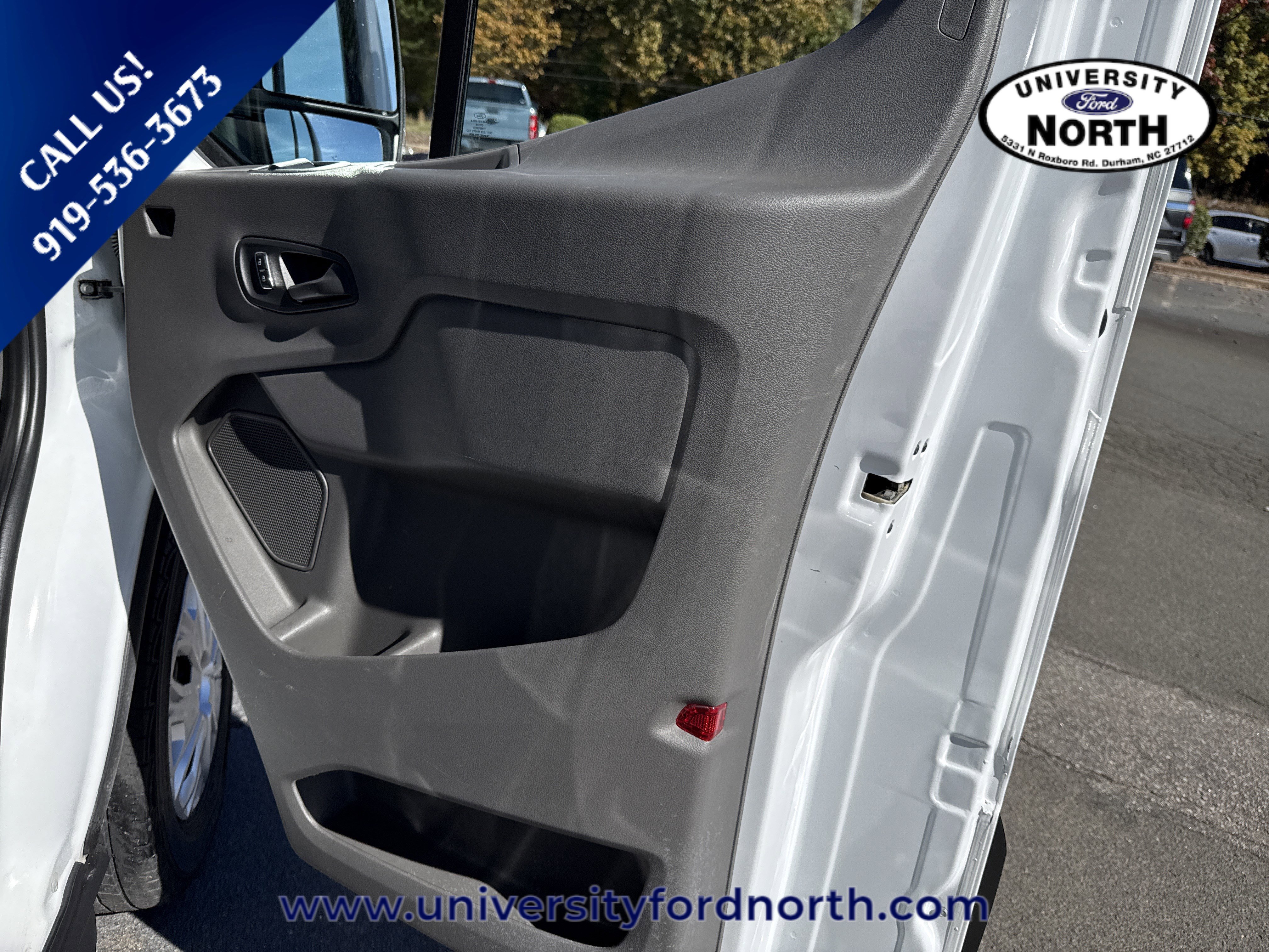 Used 2022 Ford Transit 350 XLT image 30