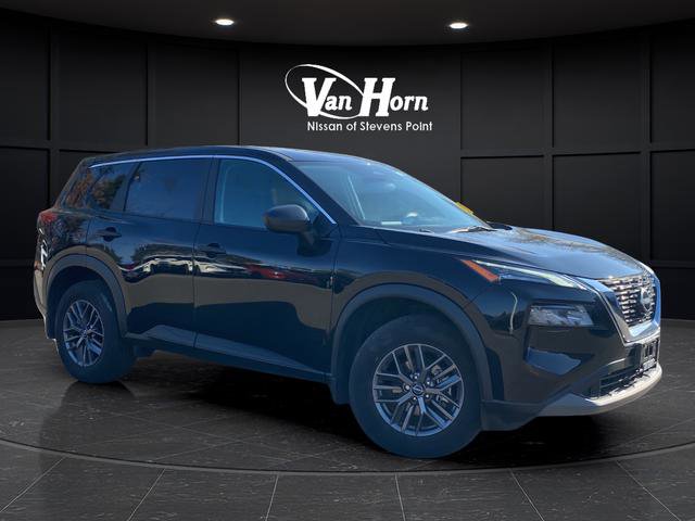 Used 2023 Nissan Rogue S image 1