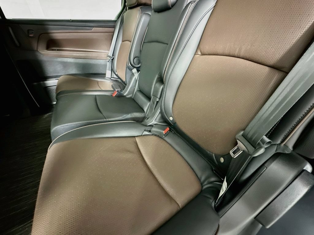 New 2027 Honda Odyssey Elite image 4