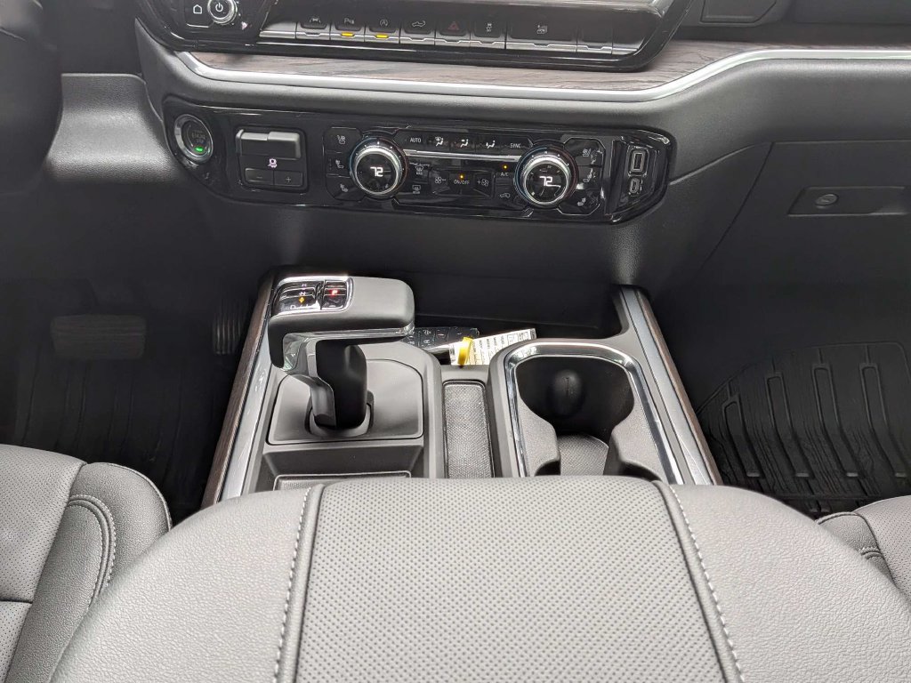 New 2026 GMC Sierra 1500 SLT w/ SLT Premium Plus Package AWD/4WD image 18