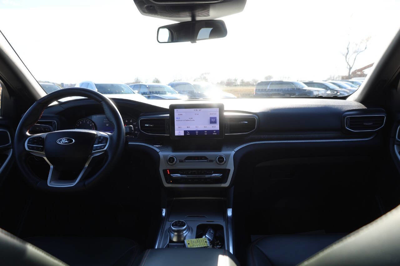 Used 2022 Ford Explorer Timberline image 13