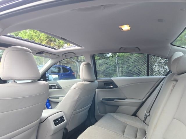 Used 2015 Honda Accord EX-L image 13