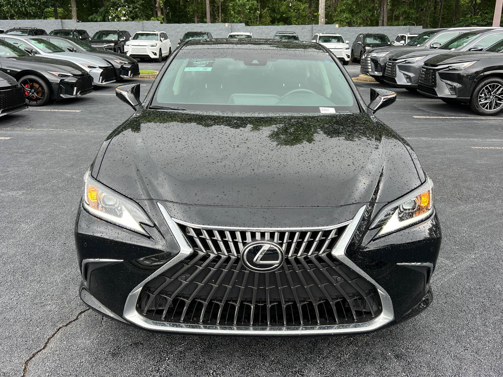 Certified 2024 Lexus ES 350 w/ Premium Package FWD image 2