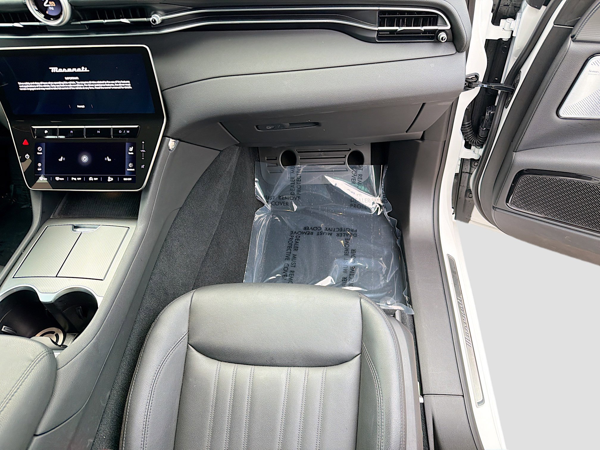 Certified 2024 Maserati Grecale GT image 18