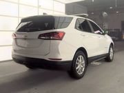 Used 2022 Chevrolet Equinox LS w/ LS Convenience Package FWD image 4